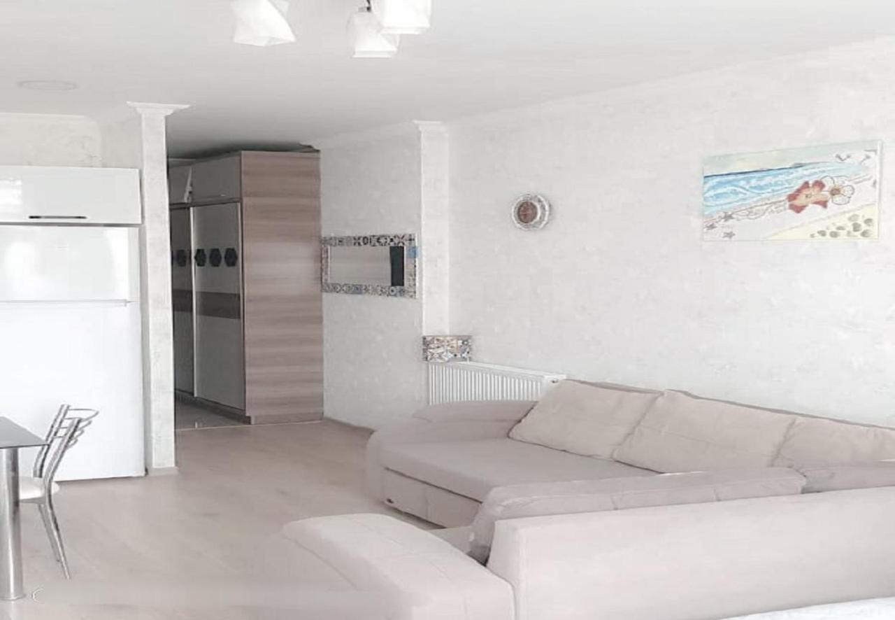 Sunny Mood Batumi Apartment Екстериор снимка