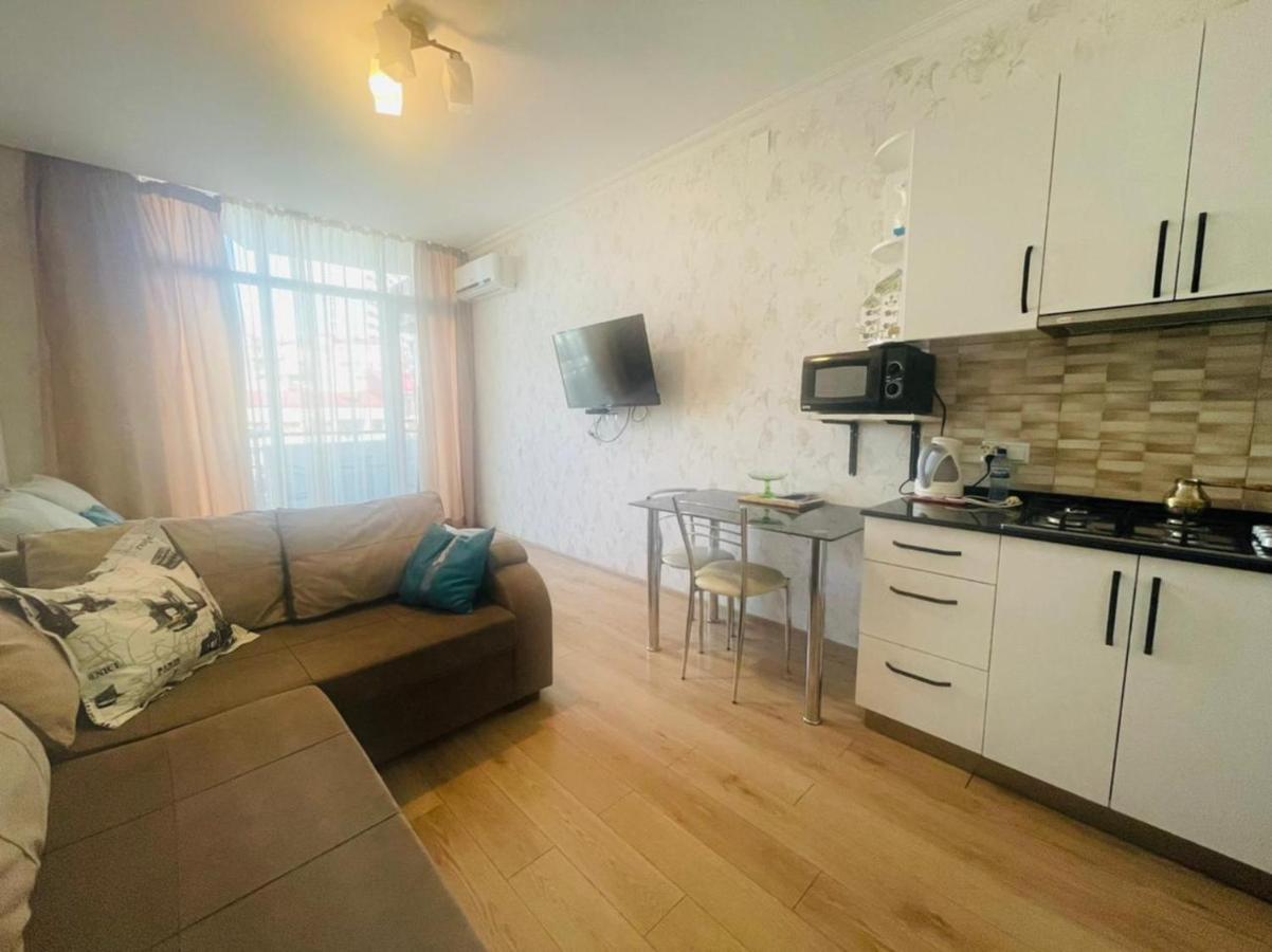 Sunny Mood Batumi Apartment Екстериор снимка