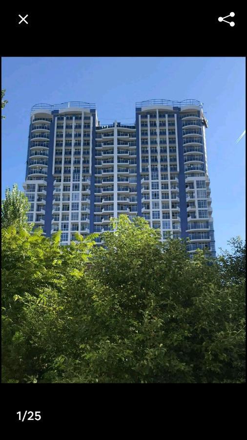 Sunny Mood Batumi Apartment Екстериор снимка